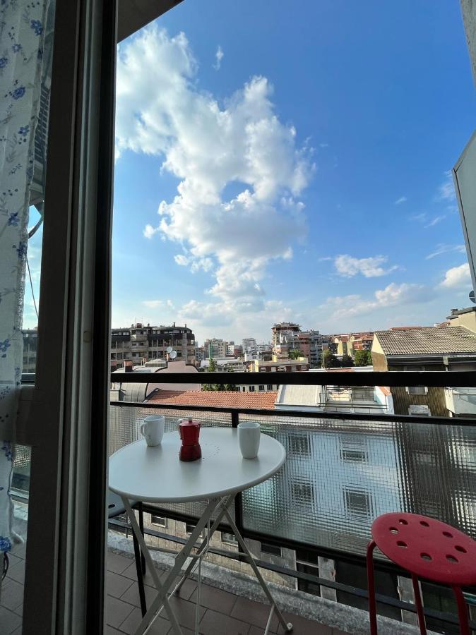 Milan Adrian Apartments エクステリア 写真